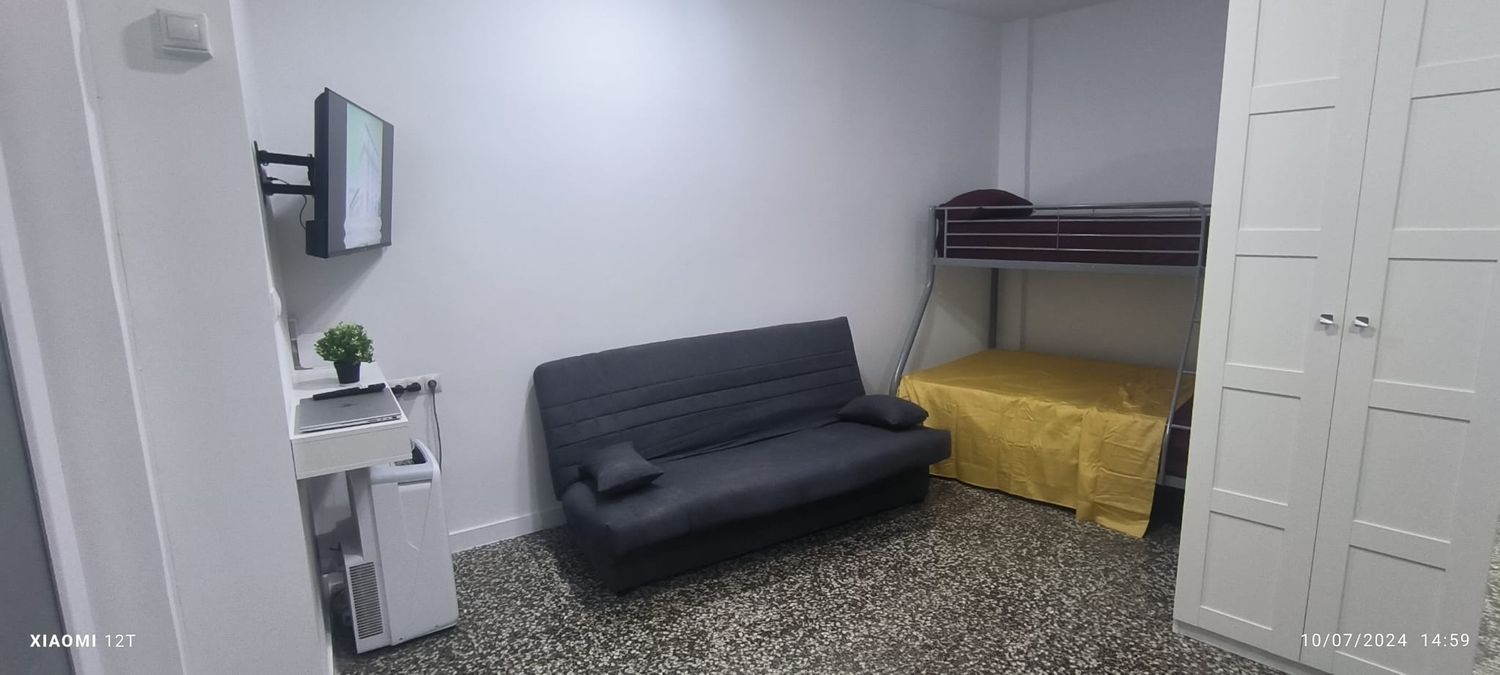 Estudio en calle de Rubén Vela, 43 - Foto 9