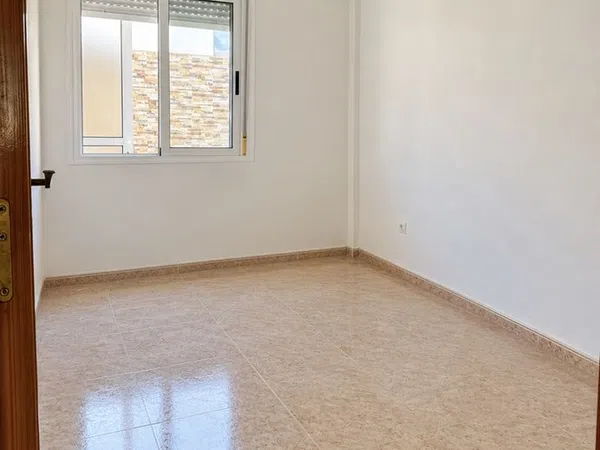 Chalet adosado en Calle los Rosales, 45, Los Peñascos-El Salero-Los Imbernones, Los Peñascos-El Salero-Los Imbernones - Foto 7