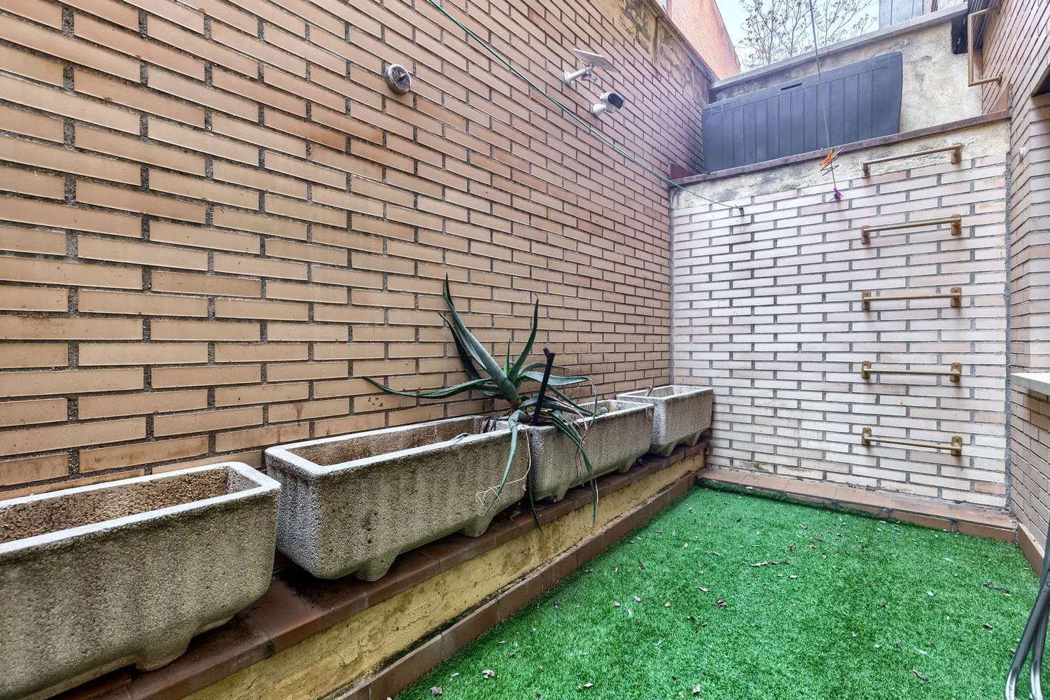 Piso en Barrio Valdeacederas - Foto 16