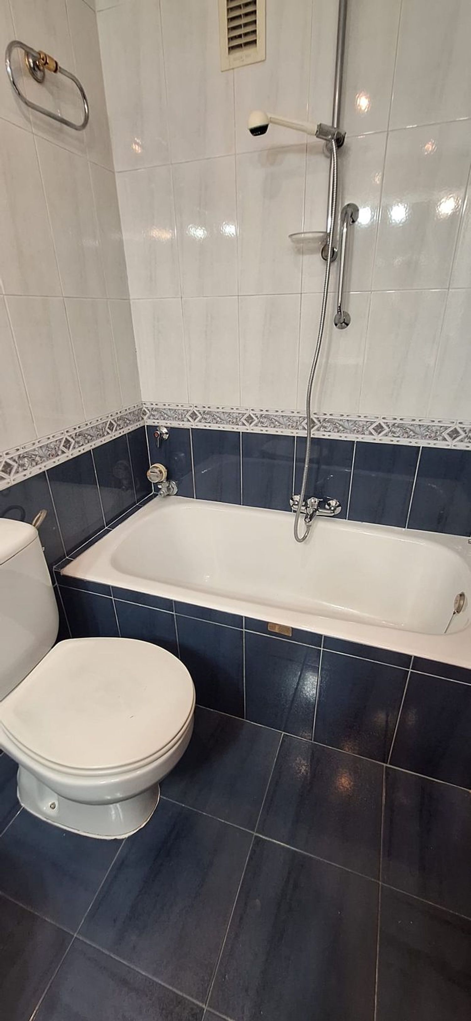 Piso en avenida de Navarra, 1 - Foto 8