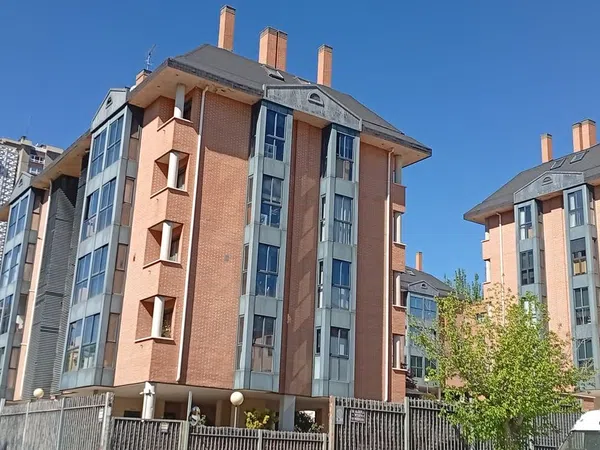 Piso en calle del Marqués de Altamira, 3