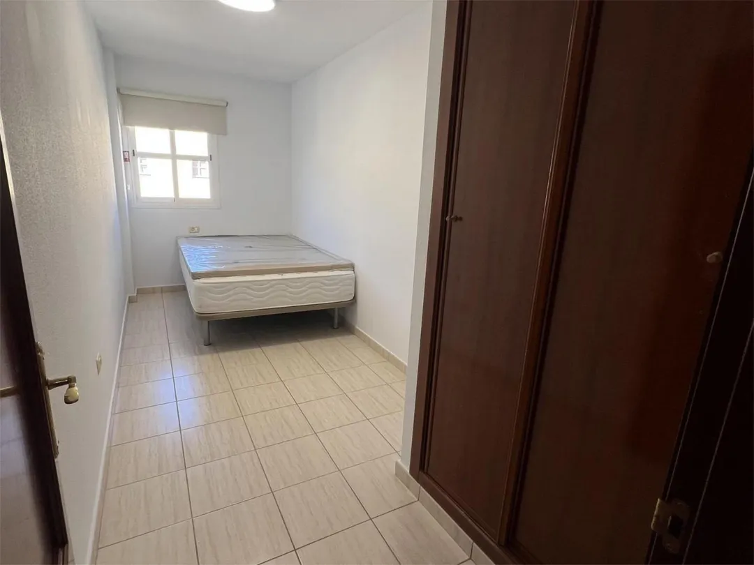 Piso en  Calle Llano Mora 11 - Foto 13