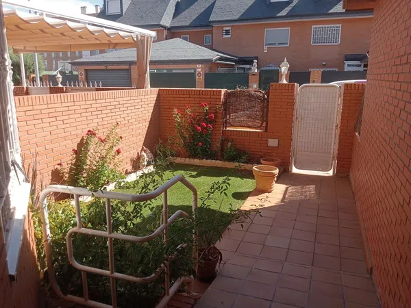Chalet adosado en La Ermita, La Ermita - Foto 1
