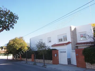 Chalet en Paterna - Foto 1