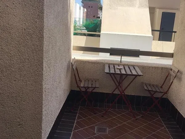 Estudio en avenida de la República Argentina, 43 - Foto 4