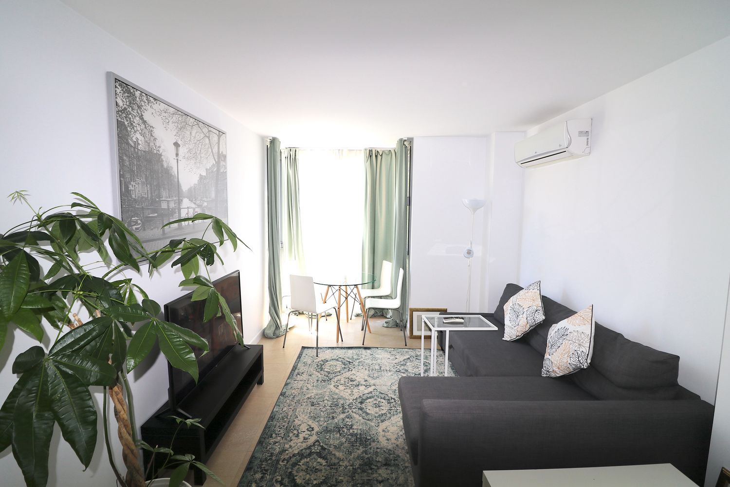 Piso en avenida de la Albufera, 125