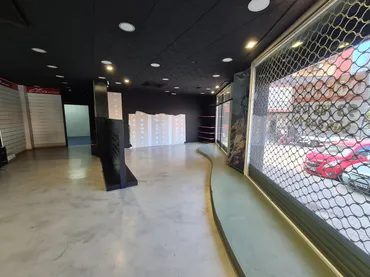 Local comercial en Terrassa - Foto 9
