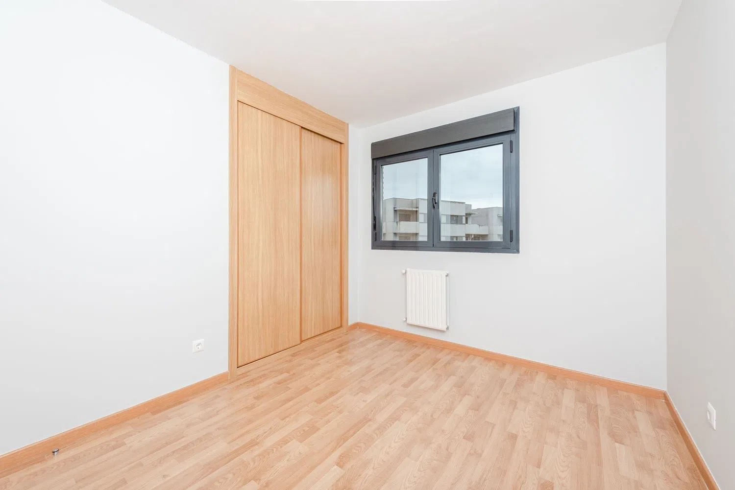 Piso en avenida Joan Miró - Foto 7