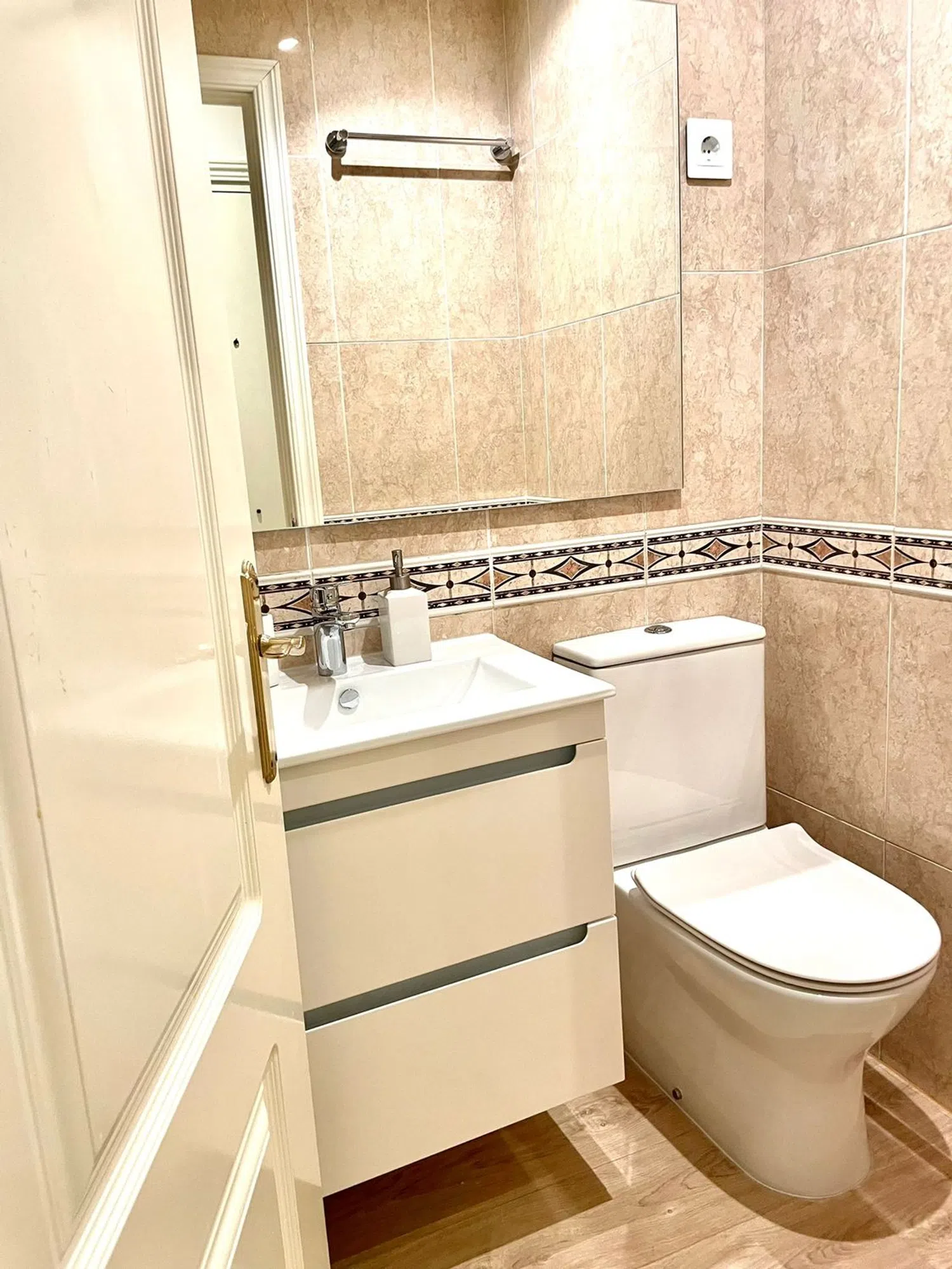 Estudio en calle del Doctor Esquerdo, 30 - Foto 6