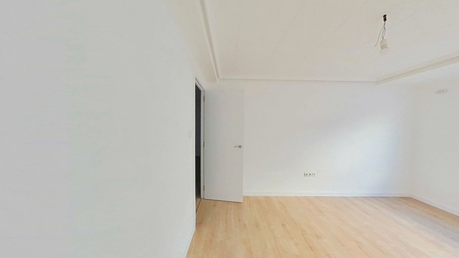 Piso en San Ramón y Monte de Piedad - Foto 9