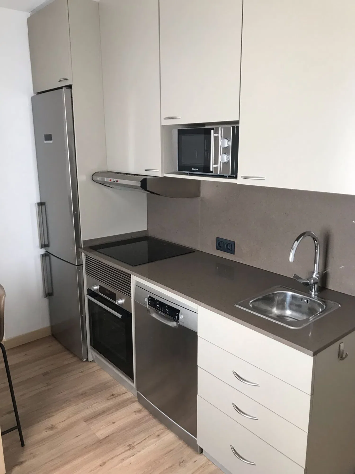 Piso en calle del Alcalde Sainz de Baranda, 7 - Foto 3