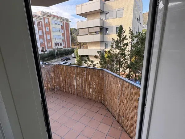 Estudio en calle de Sor Eulàlia d'Anzizu, 13