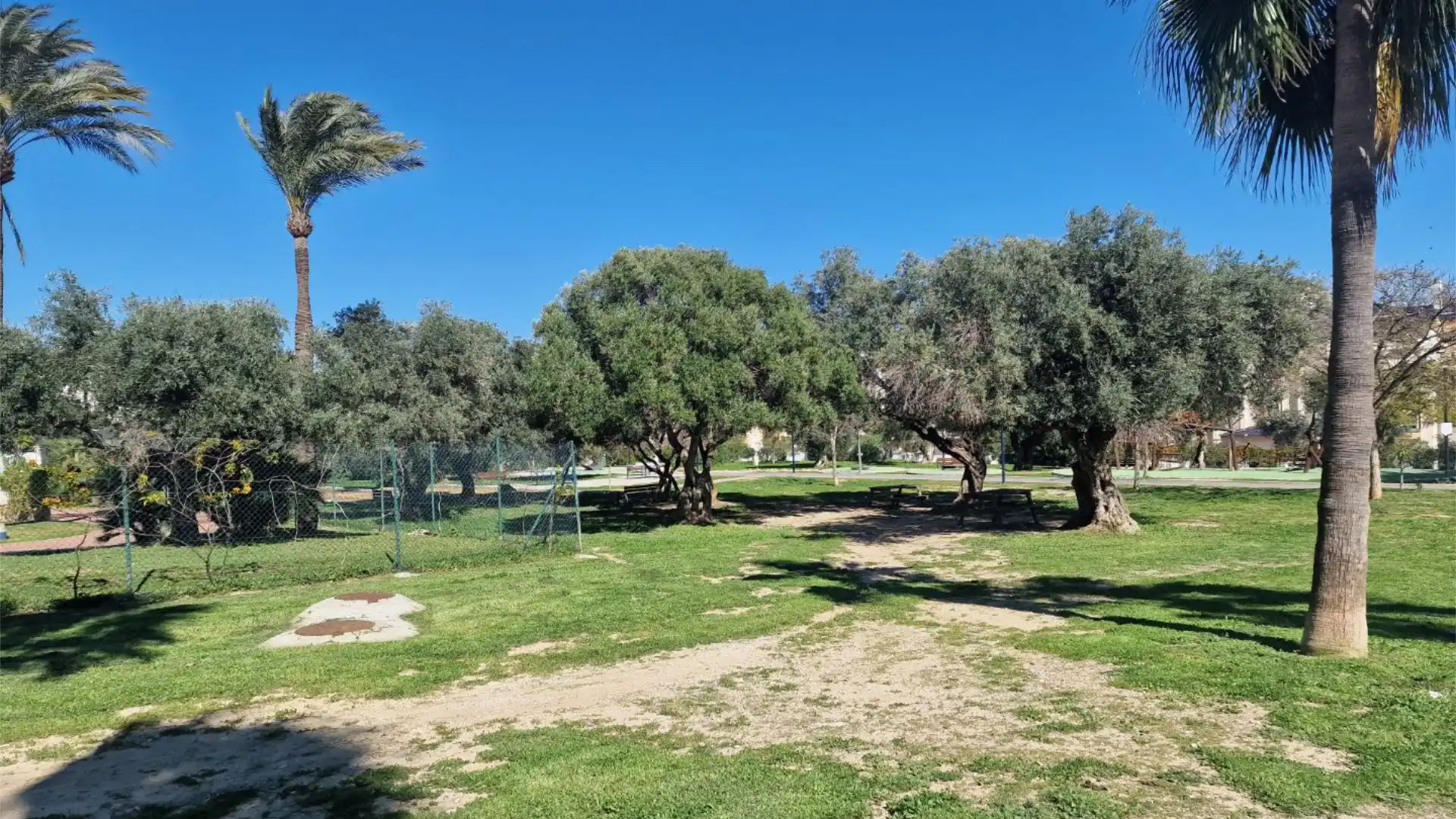 Piso en  Calle Mercedes Formica 4 - Foto 53