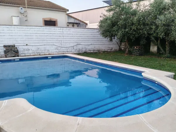 Casa independiente en avenida las Quemadas, 10 - Foto 1