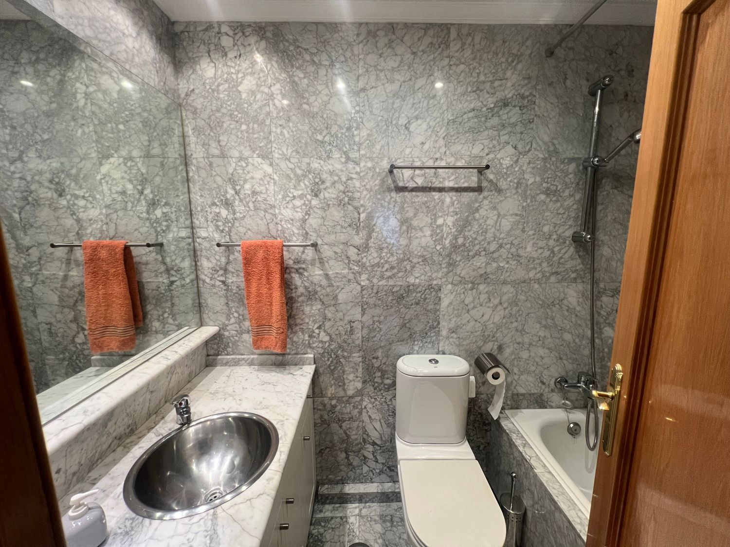 Piso en calle de María de Guzmán, 25 - Foto 26