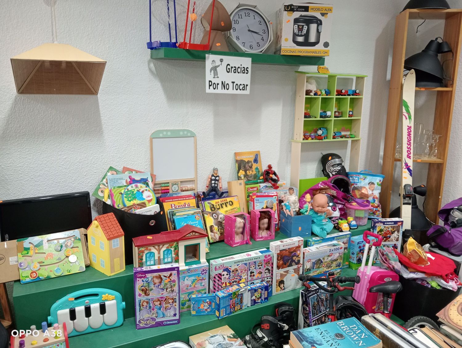 Tienda en traspaso en Calle Cap de Creus, 35 - Foto 6