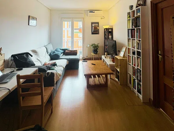 Piso en avenida de la Albufera, 23