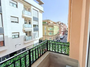 Piso en  Carrer Azorín 16 - Foto 6