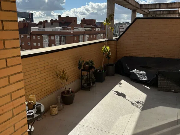 Ático en calle de Diego Hurtado de Mendoza, 17