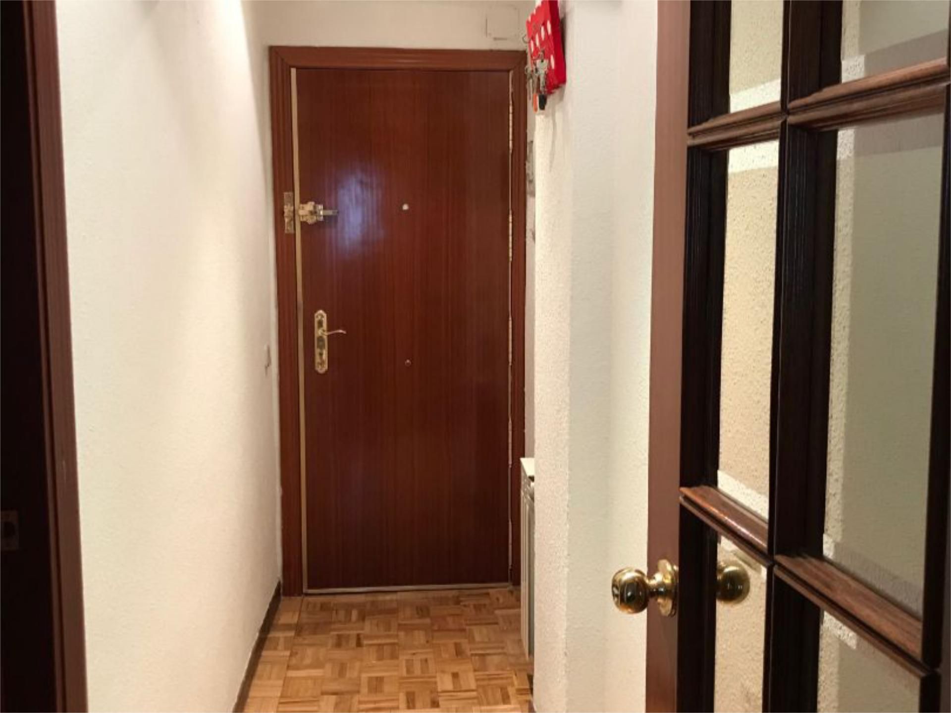 Piso en  Avenida de Monforte de Lemos 168 - Foto 3