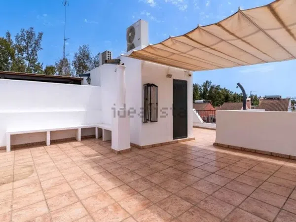 Chalet adosado en Barrio Los Naranjos - Foto 24