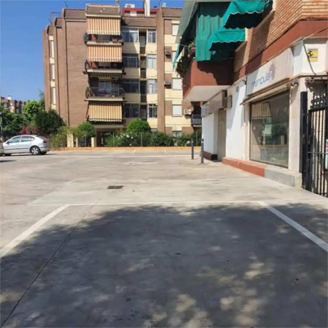 Piso en Ciudad Jardín - Foto 3