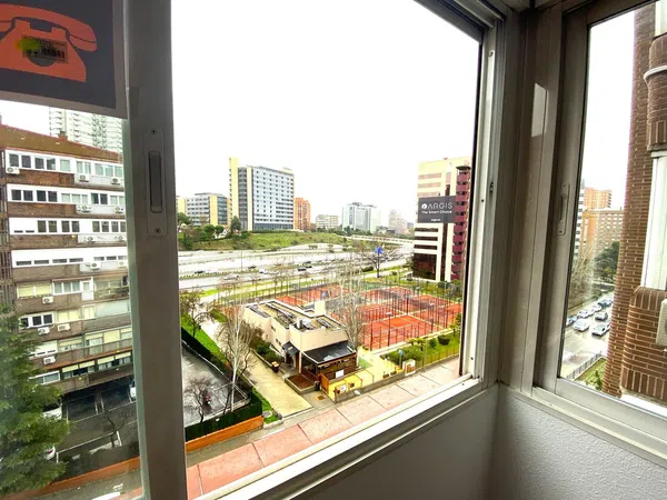 Piso en avenida de Burgos, 37