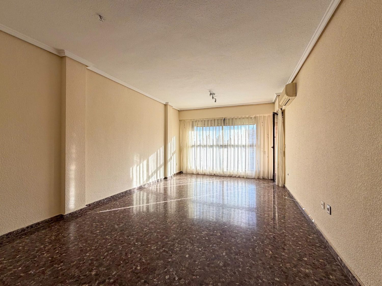 Piso en Calle de la República de Guinea Equatorial, Beteró - Foto 5