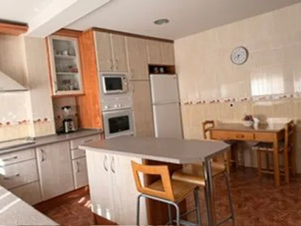 Chalet pareado en Villa del Prado - Foto 9