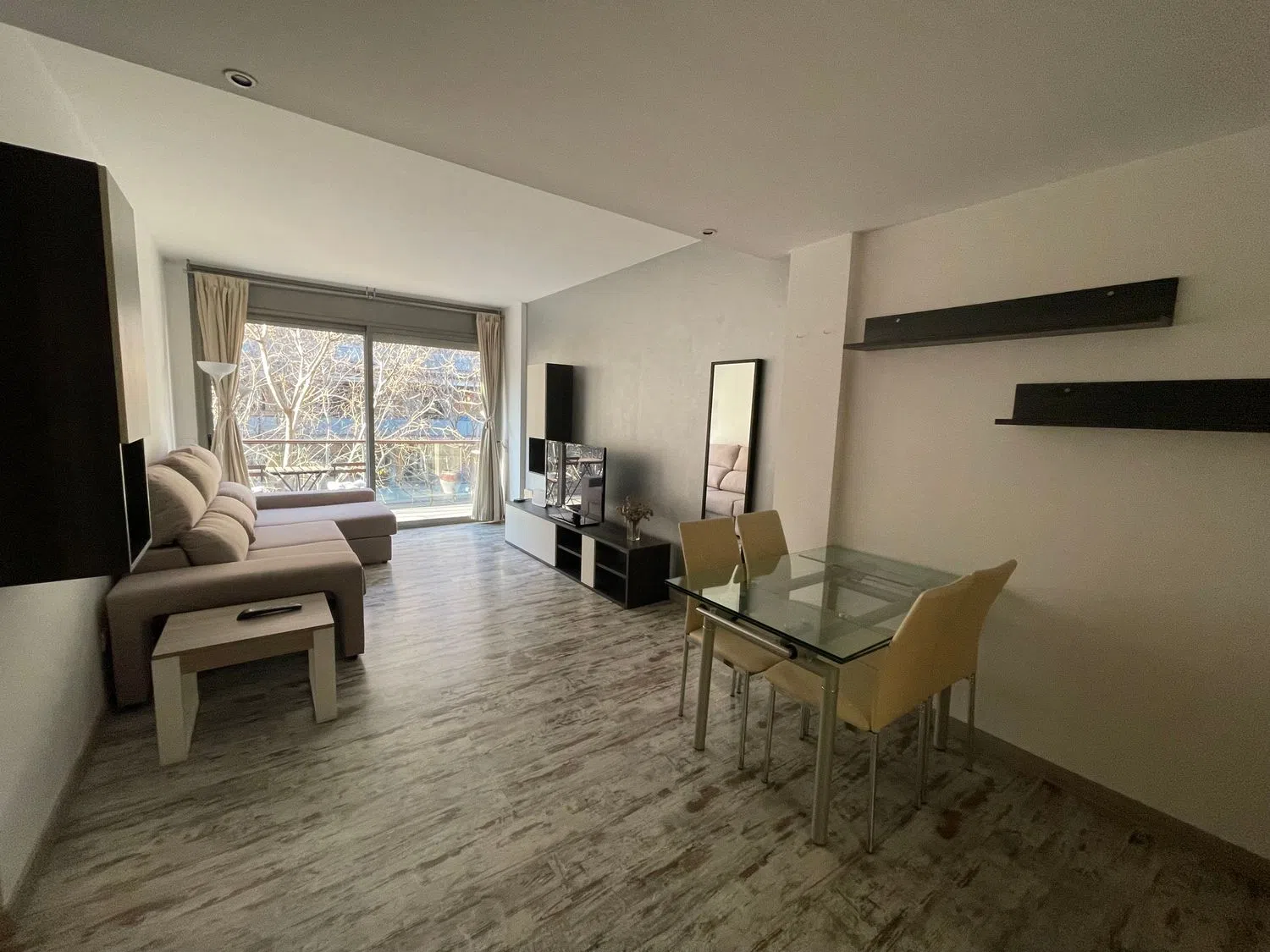 Piso en calle de Tànger, 148 - Foto 4