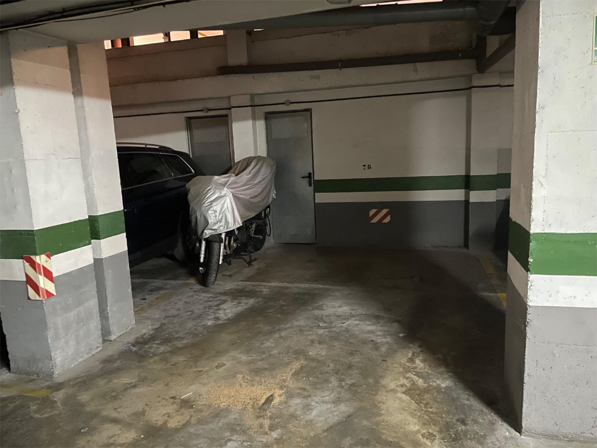 Piso en  Calle Periodista José María Carulla 8 - Foto 30