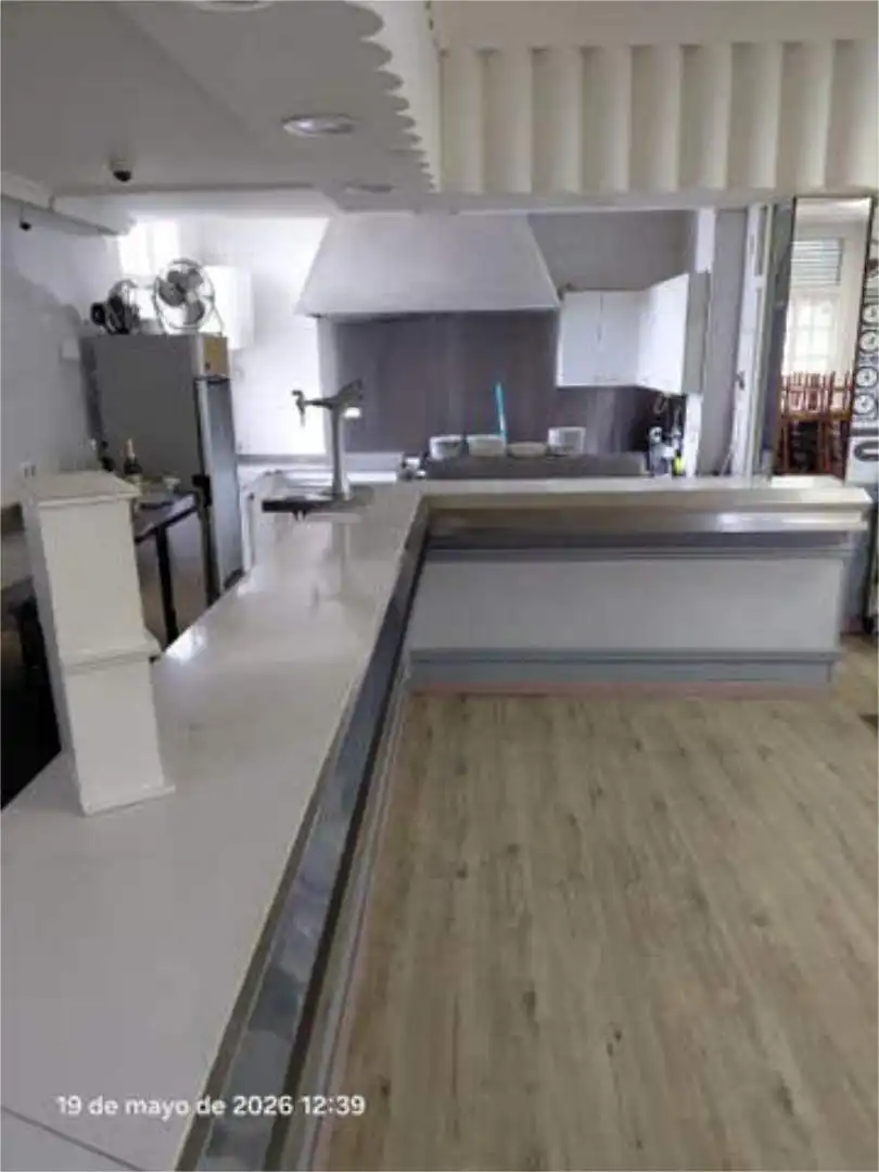 Local comercial en Canido - Foto 3