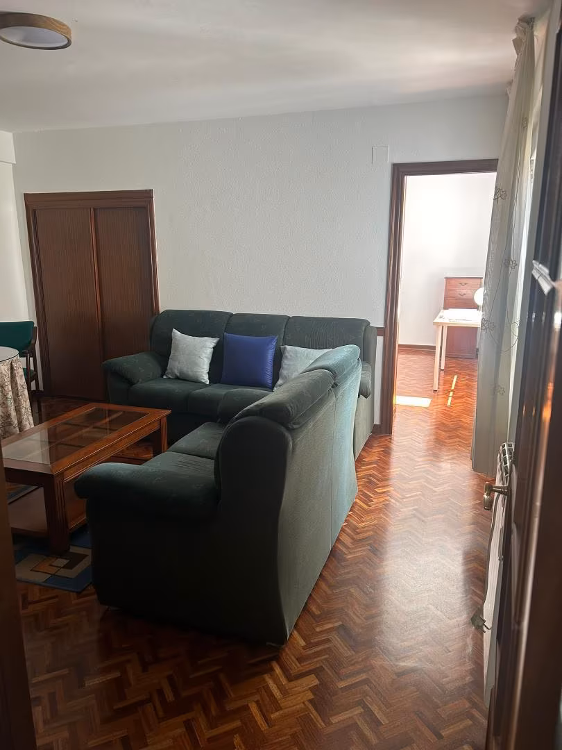 Piso en  Ronda de Outeiro 232