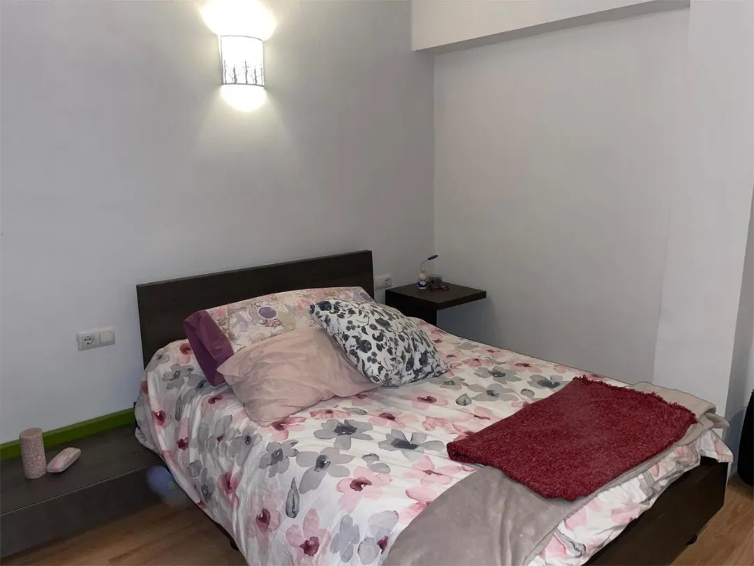 Piso en  Carrer del Castell de Benissanó 14 - Foto 8