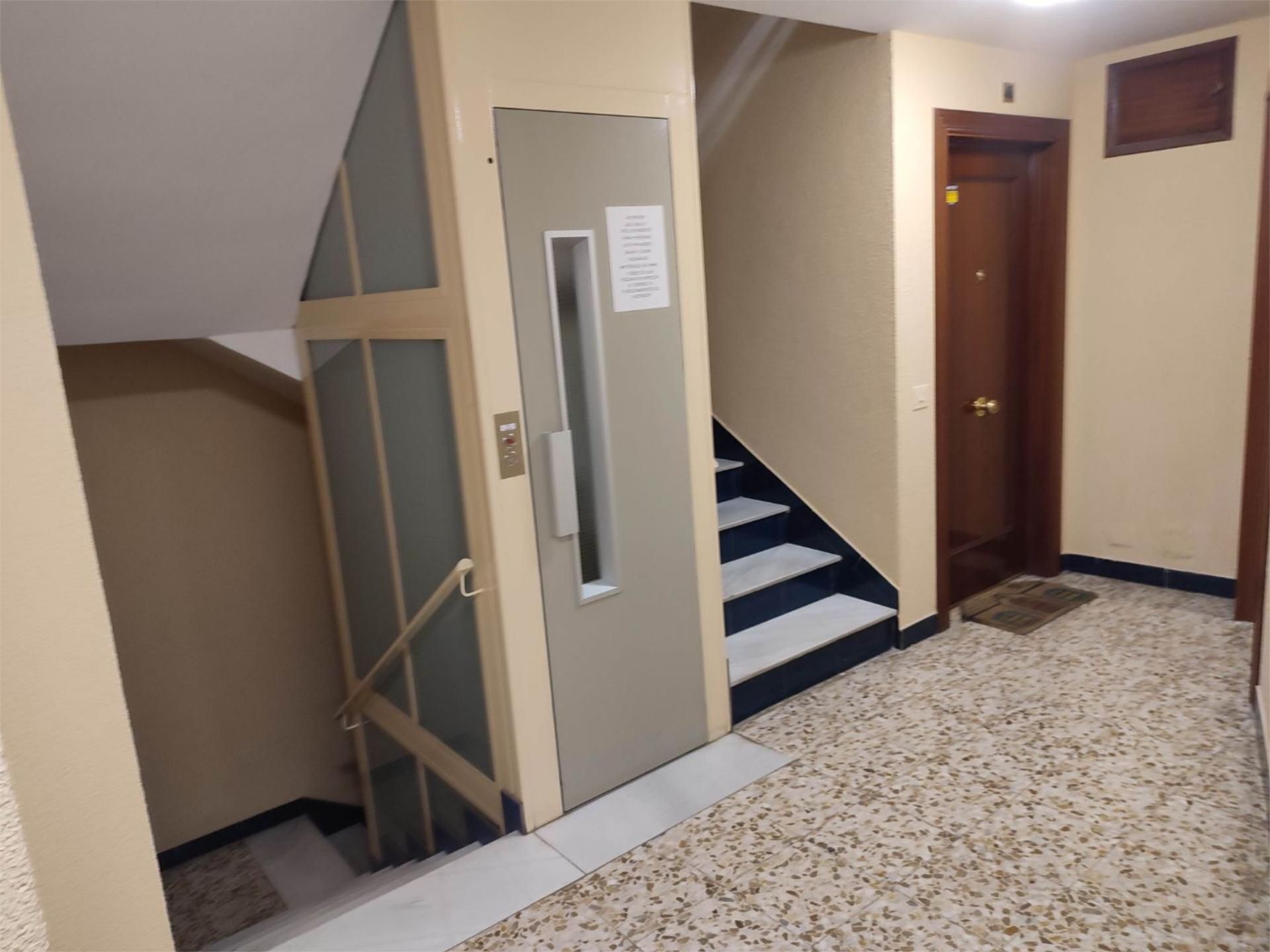 Piso en  Calle de Nuestra Señora del Pilar 20 - Foto 2