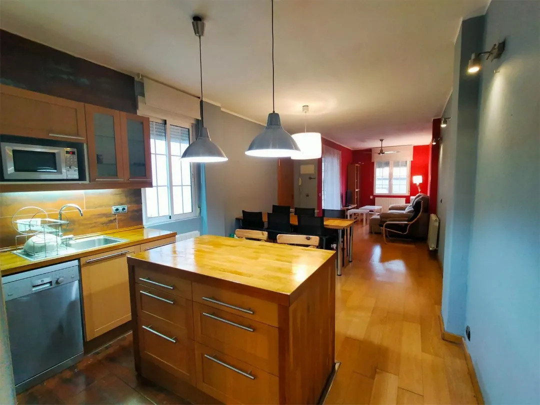 Ático en  Calle del Padre Manjón 12 - Foto 1