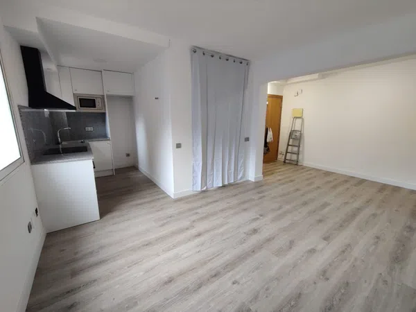 Piso en plaza de la vila, 36