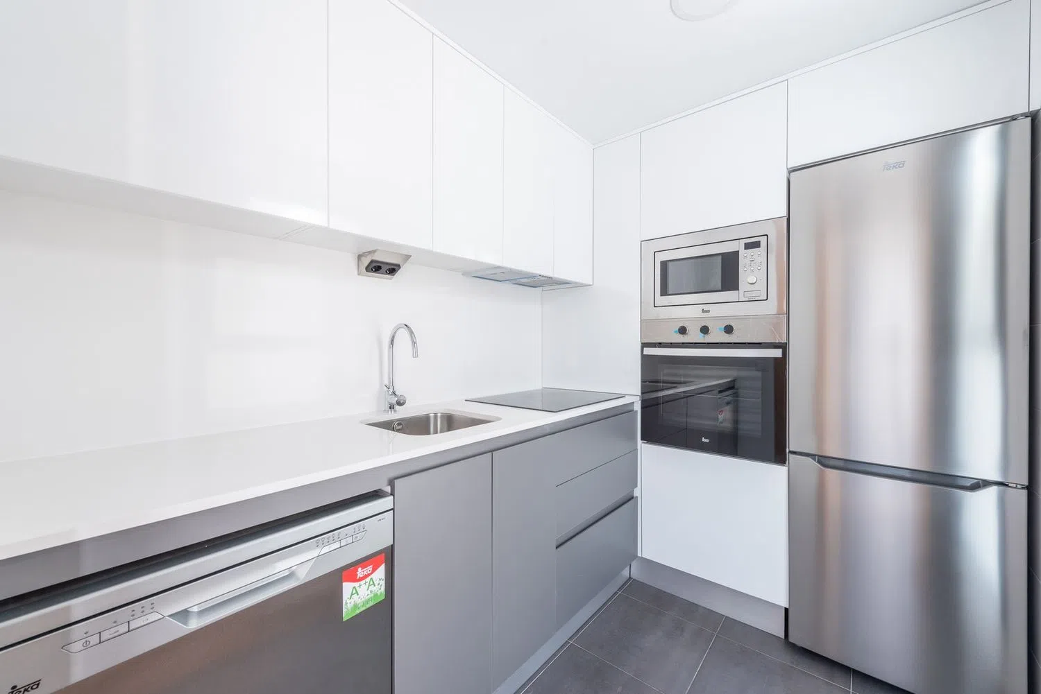 Piso en calle de Perseo - Foto 9