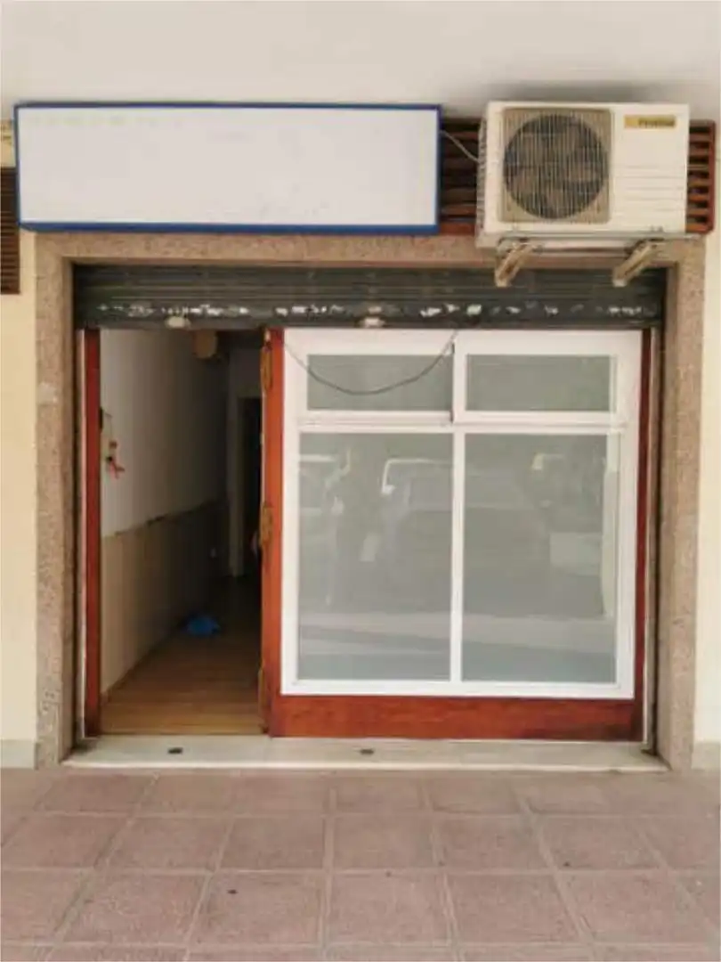 Local comercial en Plantinar - Foto 4