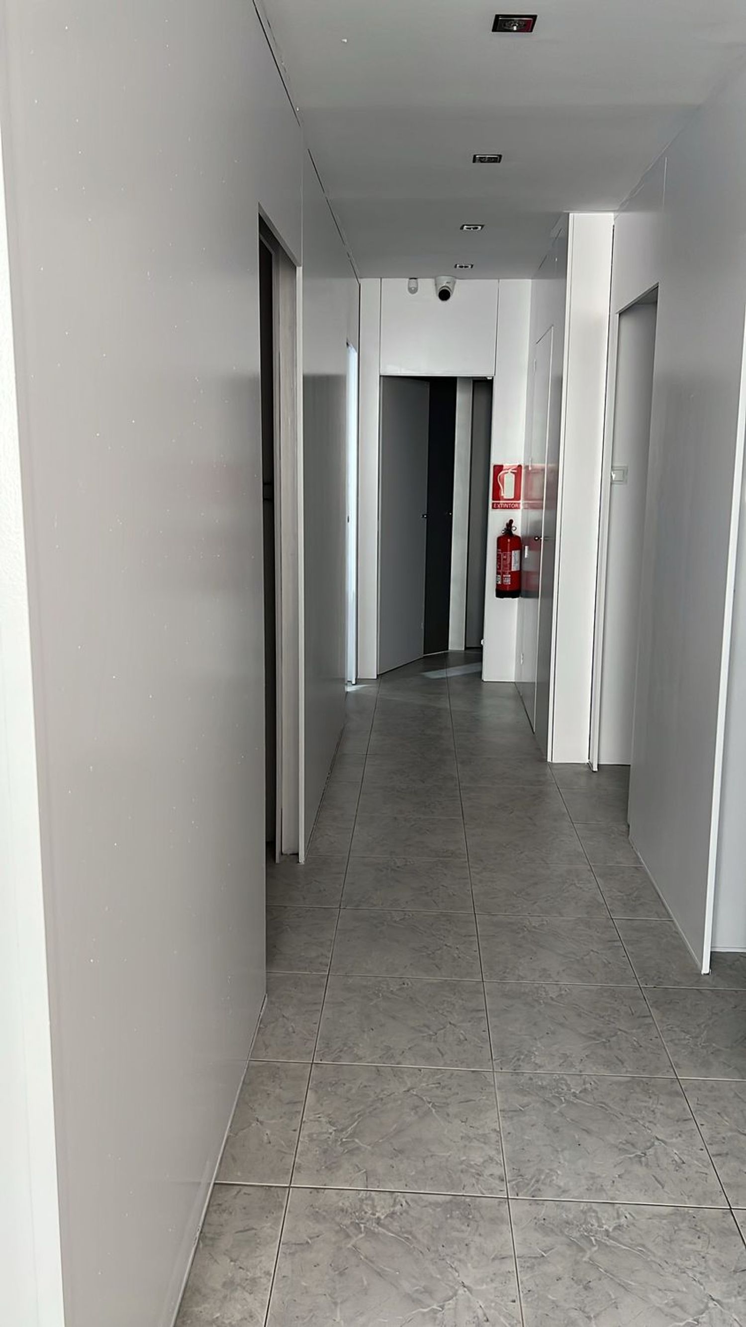 Local en Centro estético en Avenida Blas de Otero, 10 - Foto 2