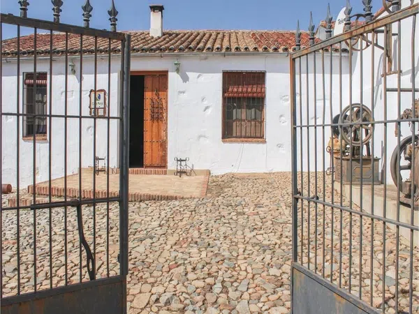 Casa rural en Camino Valdelashuertas s/n - Foto 1