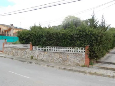 Casa adosada en OPORTUNIDAD- PARCELA URBANA - Foto 2