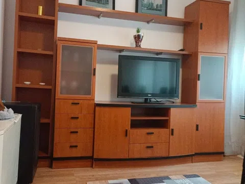 Estudio en calle Azafranal, 1