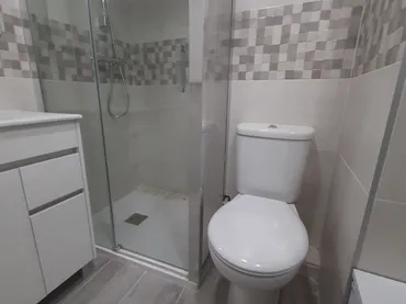 Piso en  Carrer de Jaca 9 - Foto 7
