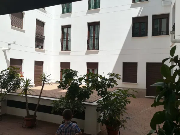 Piso en Barrio Cruz Roja - Capuchinos - Foto 1