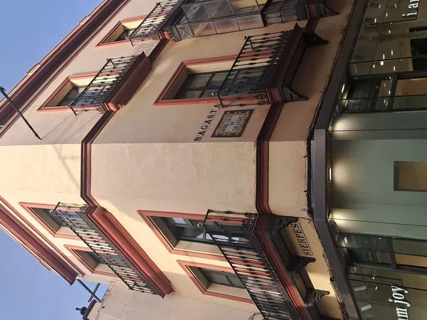 Dúplex en calle Sagasta, 28