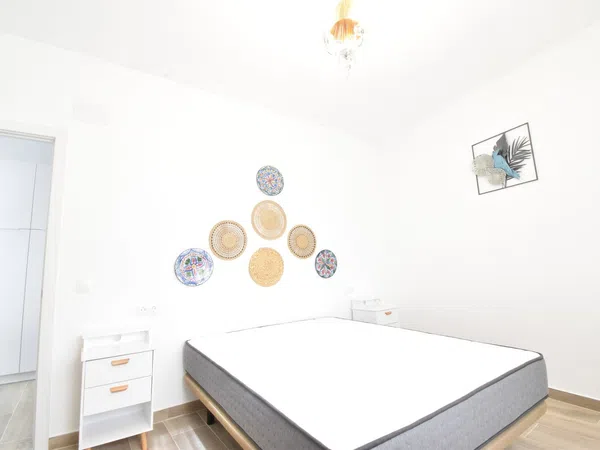 Piso en calle Eduardo Domínguez Ávila, 1