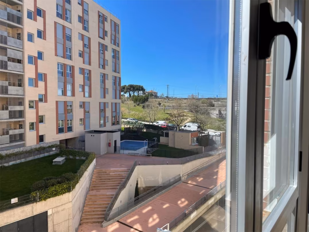 Piso en  Avenida de Castilla y León 2 - Foto 10