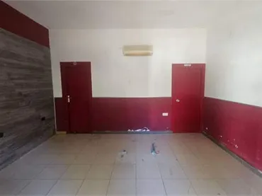 Local comercial en Aluche - Foto 7