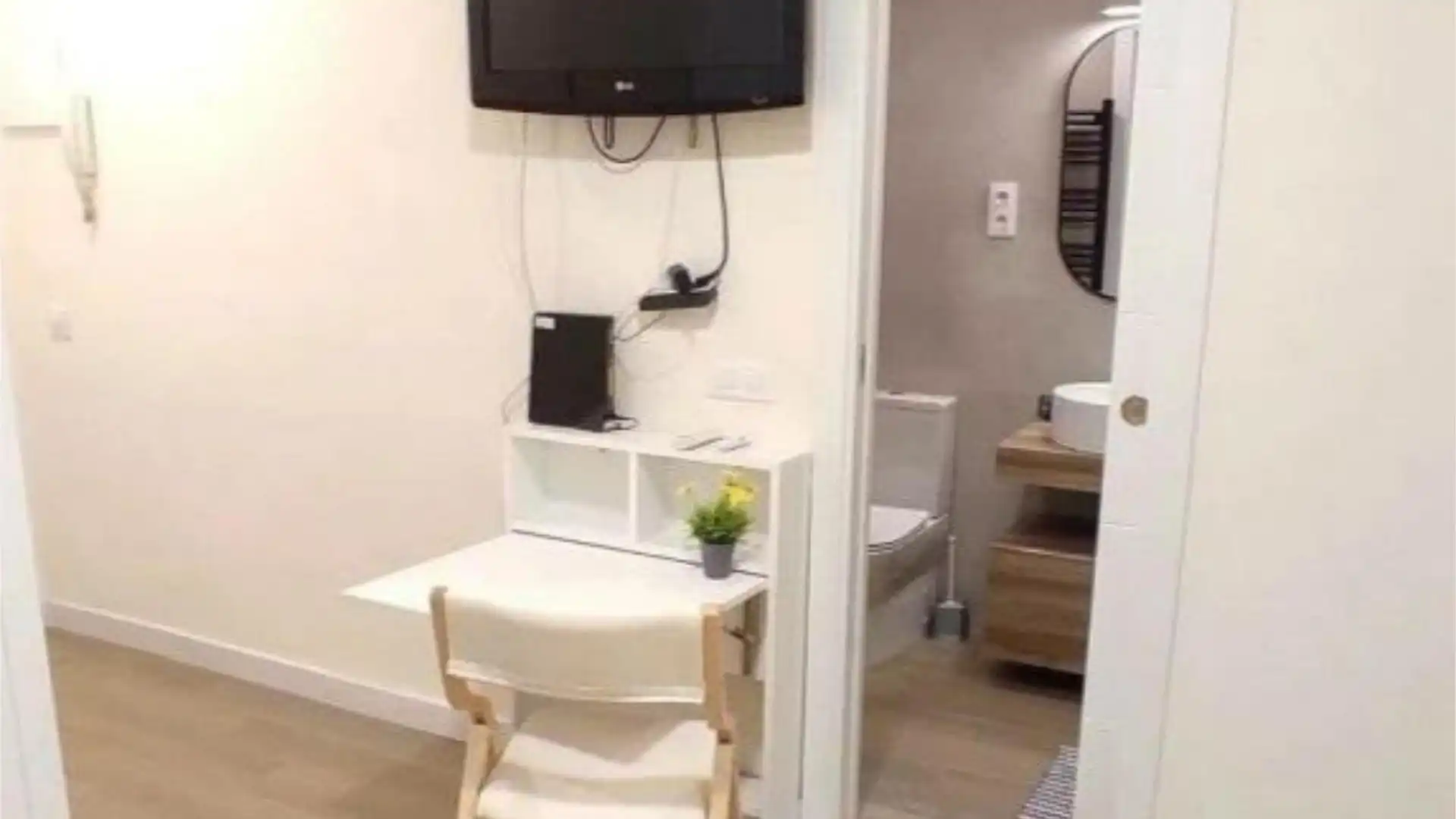 Piso en  Calle de Juan Duque 6 - Foto 12